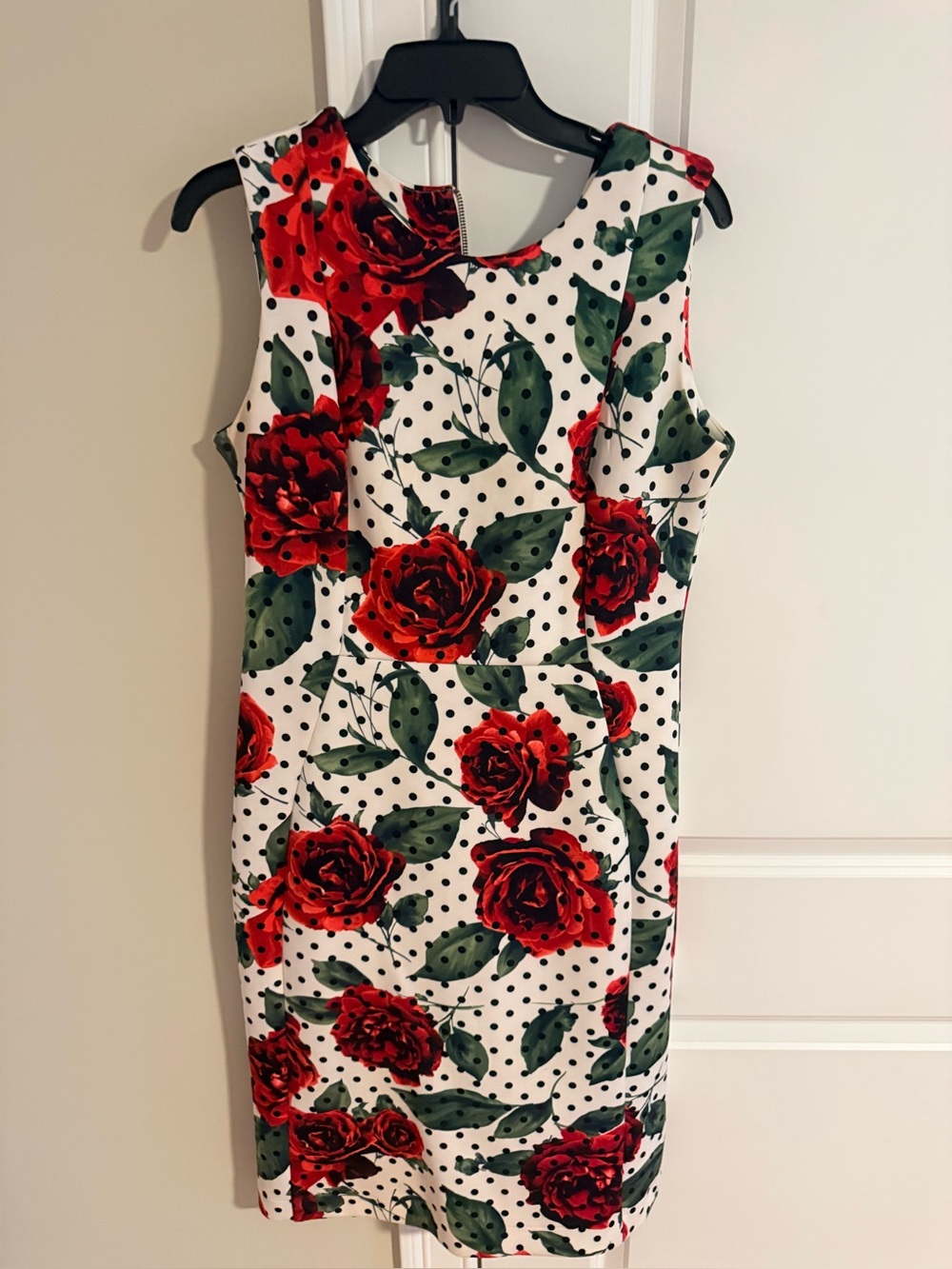 Shelby & Palmer White Sheath Dress with Red Rose Print and Green Leaves